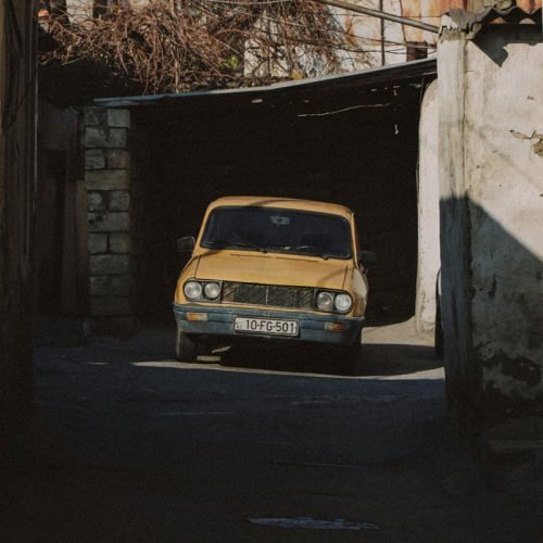 TRT-MG mantém penhora de carro transferido de devedor para filho e reconhece fraude à execução