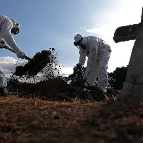 Justiça garante adicional de insalubridade a trabalhador de cemitério e expõe risco silencioso de contaminação ambiental