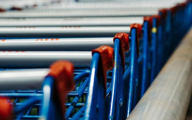 Justiça nega indenização a irmão de trabalhadora assassinada pelo ex-marido em supermercado de Caeté