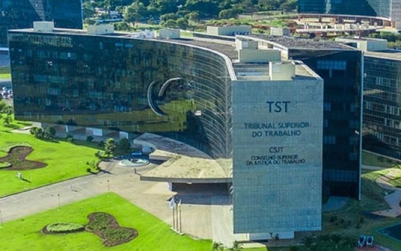 Mantida decisão que reconheceu assédio a trabalhador ofendido por posicionamento político