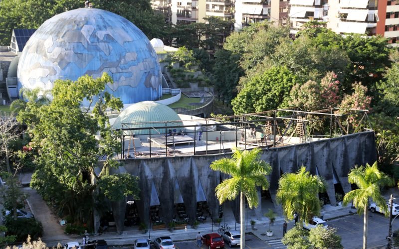Planetário do Rio não consegue reverter penhora de terreno para pagar dívidas da Cehab