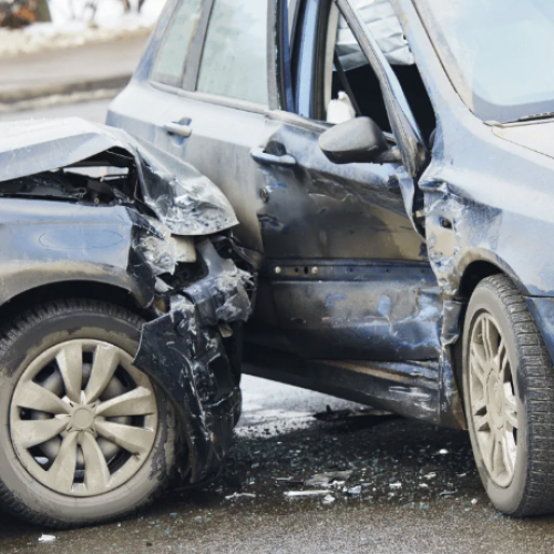 Justiça determina reintegração de profissional dispensada após sofrer acidente no caminho ao trabalho