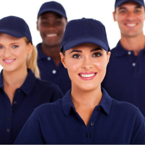 Justiça do Trabalho determina que posto de combustível forneça uniforme adequado a funcionárias