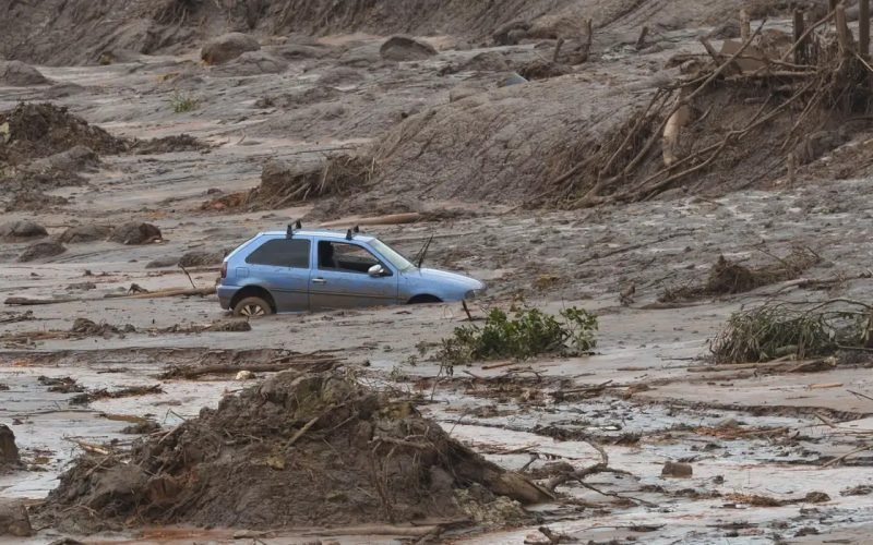 Dez anos da tragédia de Mariana: Justiça do Trabalho mantém condenação de mineradoras por danos morais